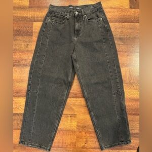 Old Navy High Waisted Barrel Jeans Women’s Size 6 Faded Black Wash